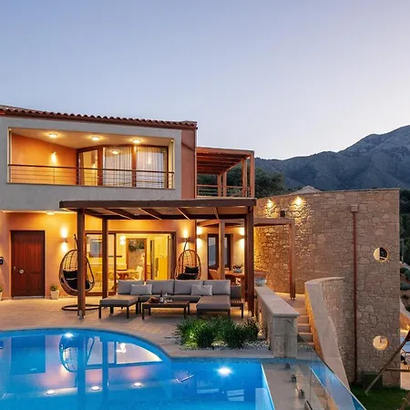 Vardina Villa *