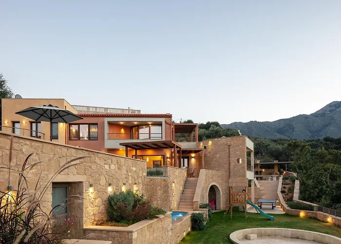 Вилла Vardina *