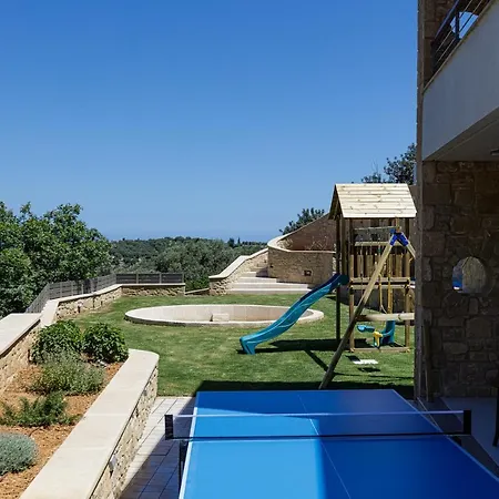 فيلة Vardina